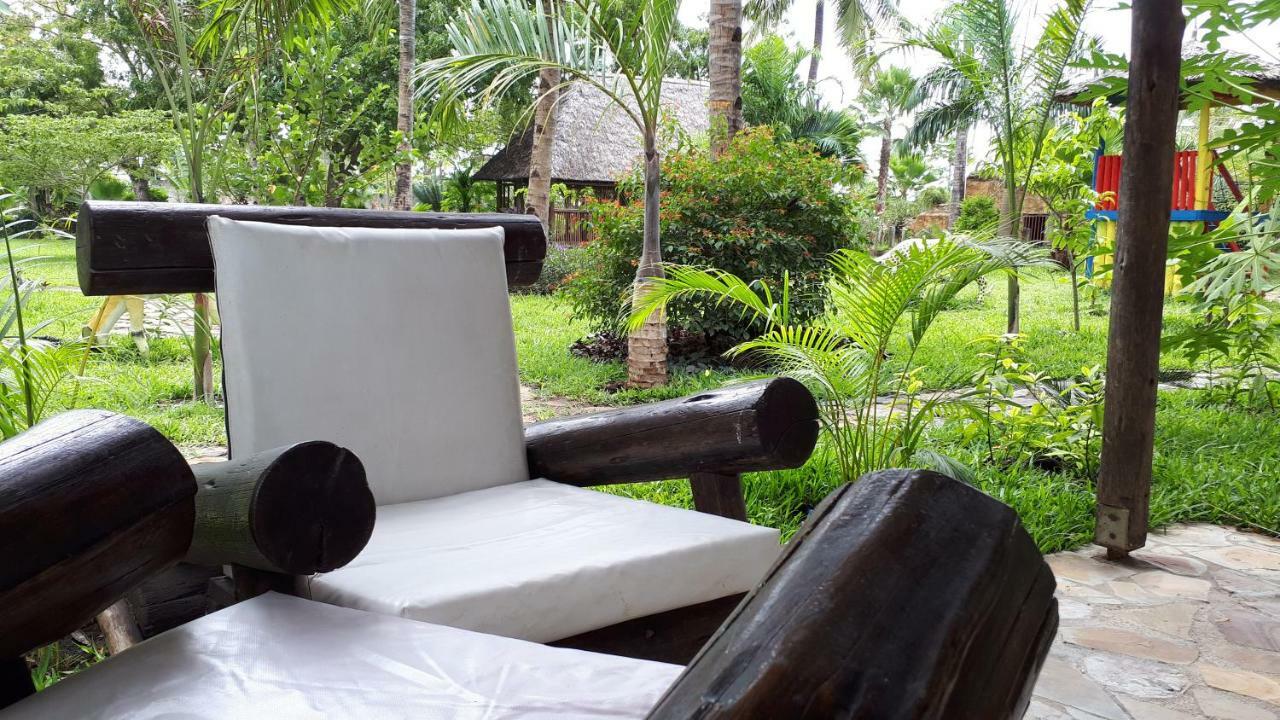 Kijiji Beach Resort *